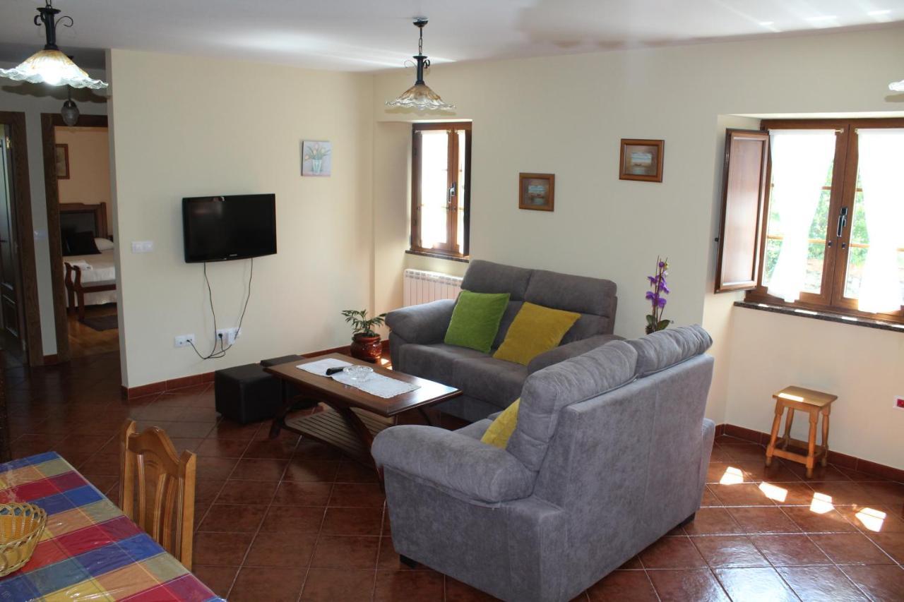 Apartamentos Casa Cerolleiro Castropol Exterior foto